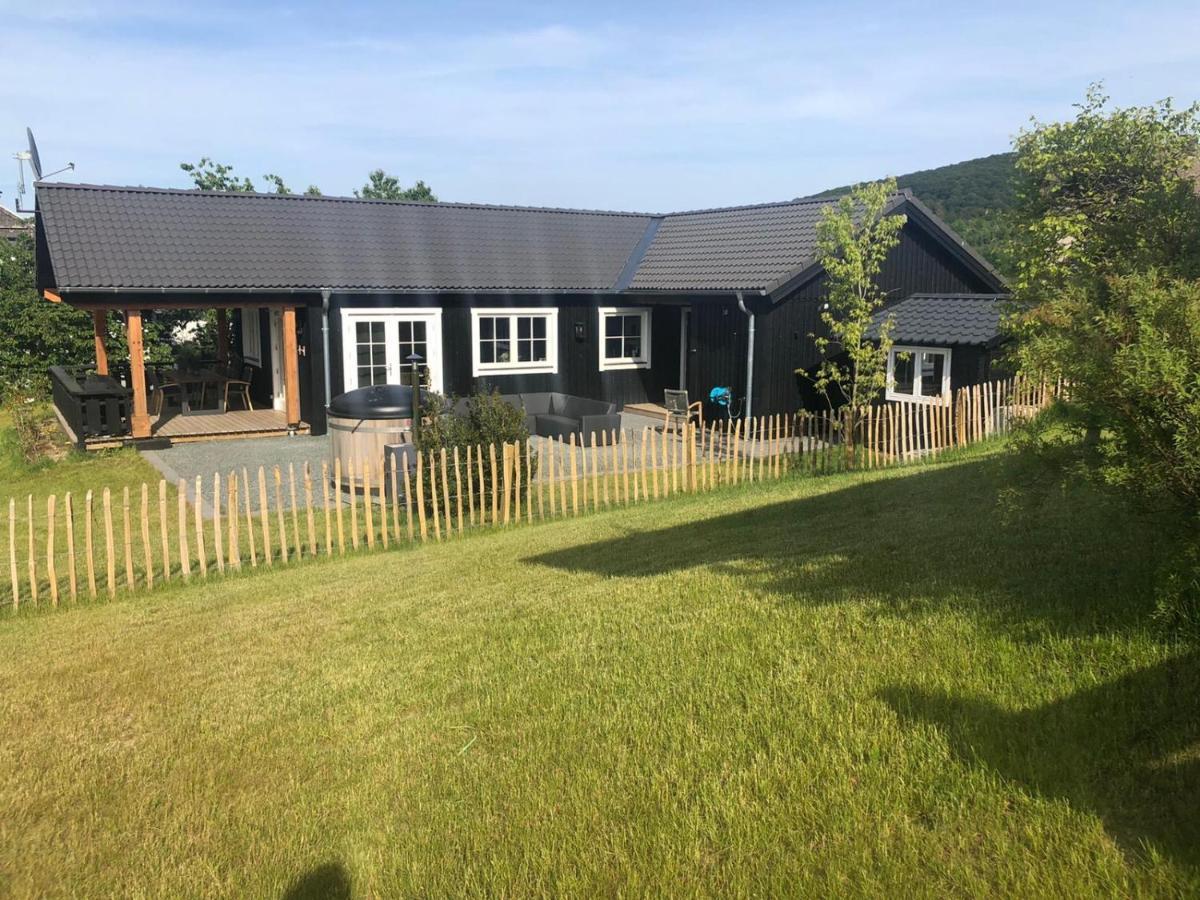 Kustelberg Lodges Medebach Exteriér fotografie