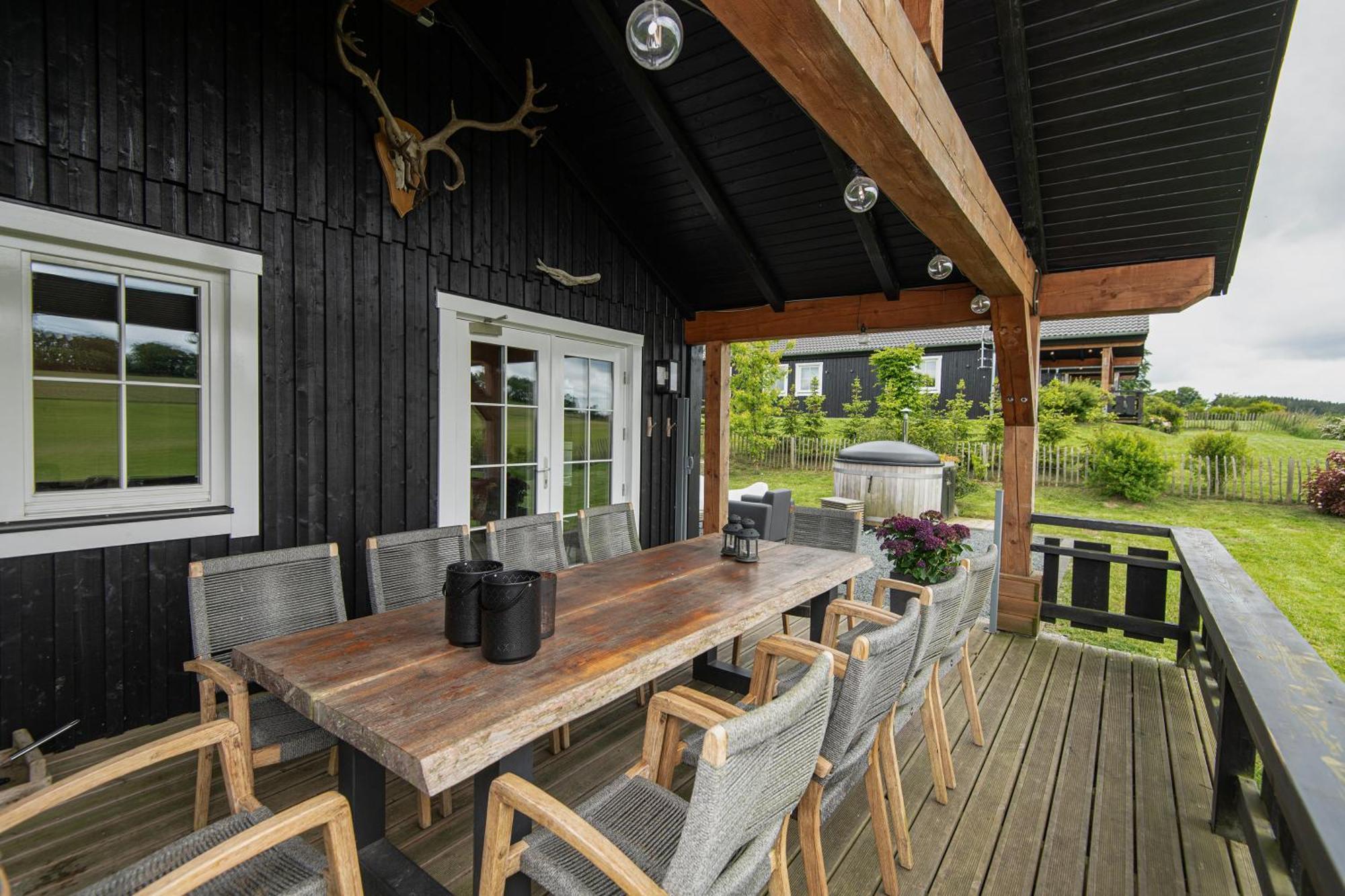 Kustelberg Lodges Medebach Exteriér fotografie